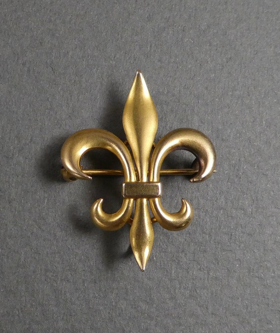 10K gold fleur de lys watch pin