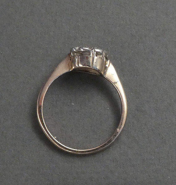 10K Diamond Cluster ring w/ 7 diamonds .48ct size… - image 3