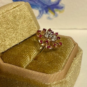 Vintage 14kt Gold Ruby and Diamond Starburst Ring- Mid Century- July Birthstone