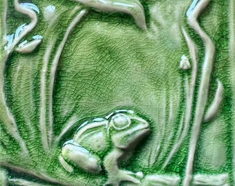 Right facing -Hand-made Arts and Crafts Style 4” frog tile