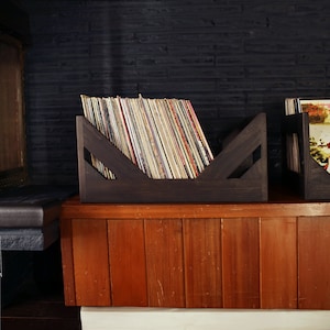 Vinyl Record Storage Crate // The ultimate gift for the record collector you love... Or yourself.