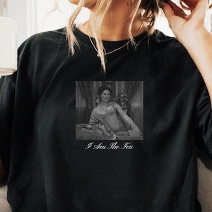 Maglietta "I Am the Tea" / Maglietta ispirata a Bridgerton / Regalo per serie TV romantiche
