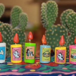 Memorial para mascotas / Para honrar a tu mascota / Altar para perros / Altar para gatos / Mini velas / Nichos / Nicho DIY / Velas de arcilla / Mini ofrenda / Comida para perros Min1