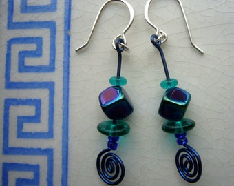 Anodized Niobium Spiral Earrings, Iridescent Glass Cube, Sterling Silver Earwires