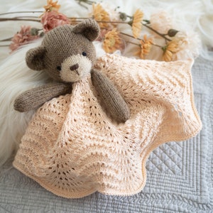 Amigurumi knit baby snuggle buddy Sweet cuddly knit teddy bear snuggle blanket image 5