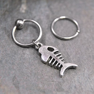 Fish Bones Cartilage Jewelry, 20g/18g/16g/14g 6mm-19mm 316L Stainless Surgical Steel Captive Bead Ring CBR or Bendable Hoop, Skeleton Charm