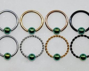 Anillo de cuentas cautivas VERDE - Acero quirúrgico/titanio - Elige talla: 20 g/18 g/16 g/14 g. Color: Plata/Oro rosa/Negro. Estilo: Liso/Trenzado CBR.