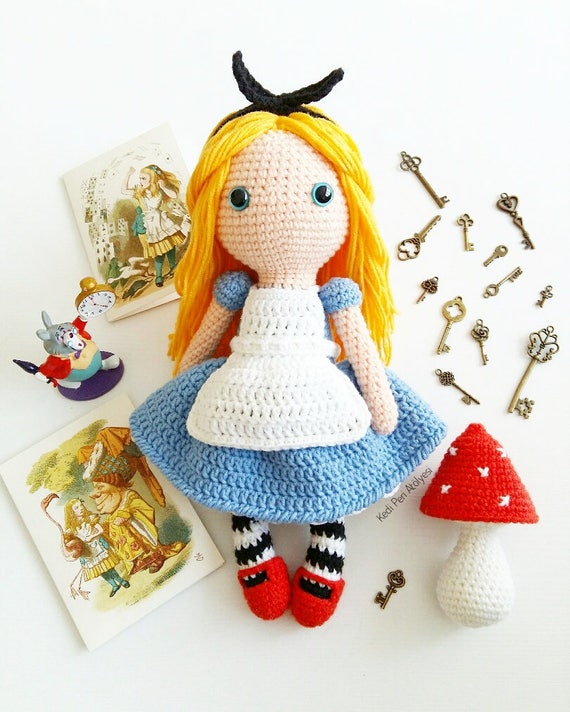 Alice in WonderlandAmigurumi crochet pattern Etsy