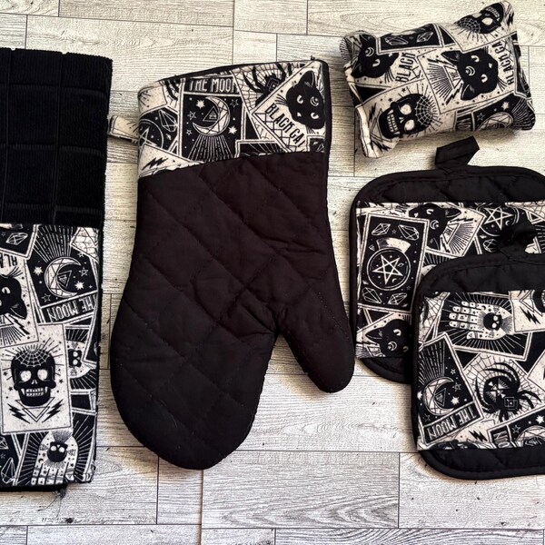 5 pieces Gothic Kitchen Gift Set