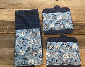 3-teiliges Küchen Geschenkset von North Carolina Tar Heels.