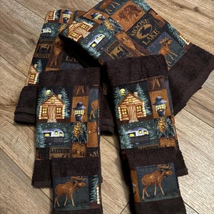 Rustic cabin themed bath towels set of 6 with complimentary matching night light
