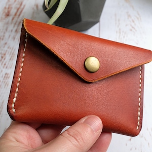 Cartera de botones de cuero, Cartera de cuero minimalista, Cartera hecha a mano, Cartera de tarjeta de cuero delgada, Titular de la tarjeta, Monedero, Hombres, Mujeres, Unisex