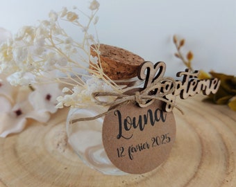 Glass candy box for baptism, containing sugared almonds, dried flowers, handmade guest gift