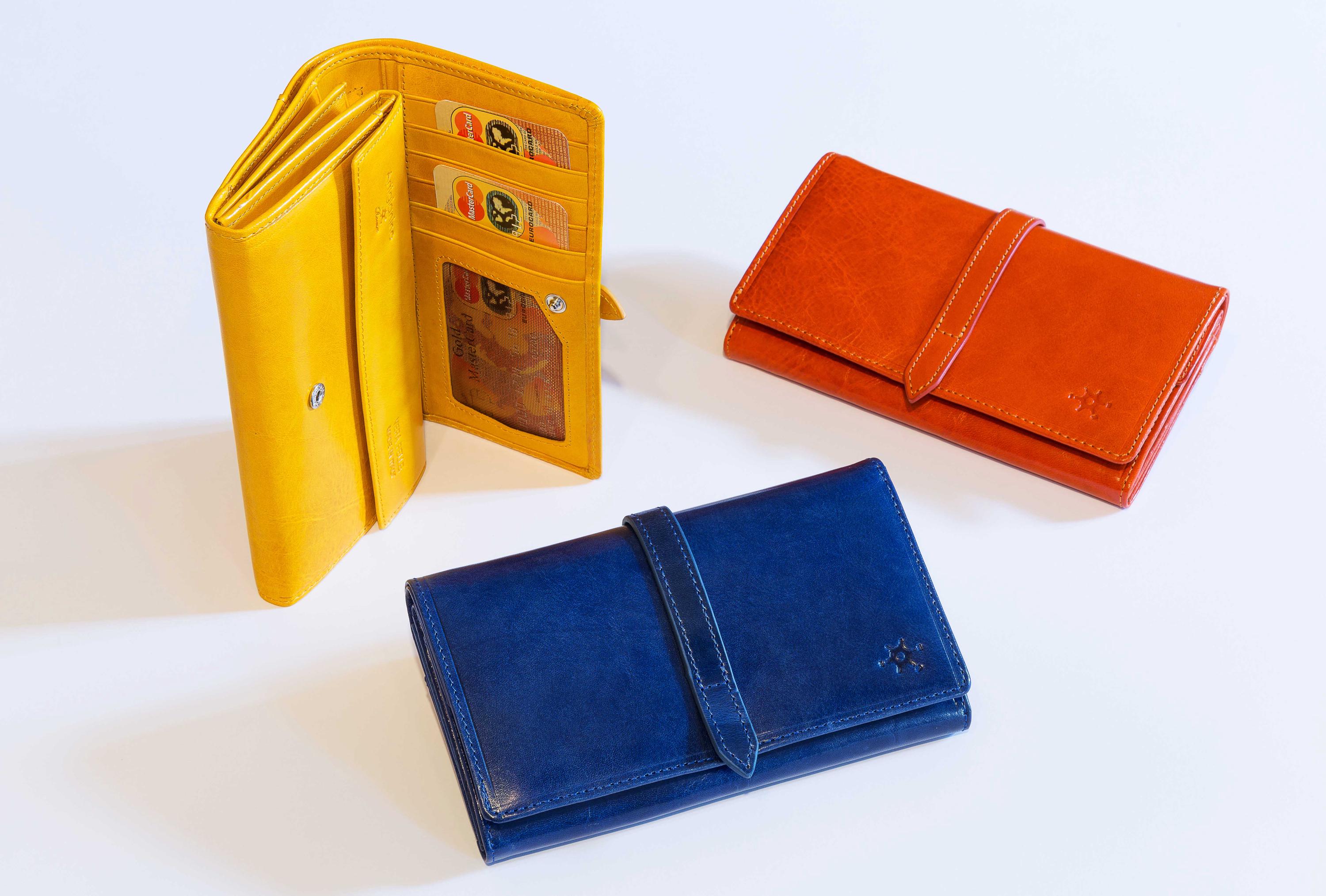 RED Handmade Leather Wallet From Rome - Etsy