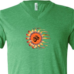 OHM Sun Yoga Triblend Camiseta de cuello en V - OHMSUN-C3415