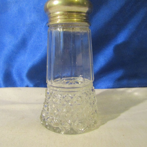 Vintage Glass Sugar Shaker with Silver Plated Screw Lid, Cut Glass Patterned Base and14 Sided Glass Surface