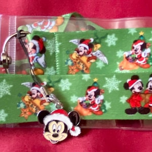 Disney Mickey Christmas lanyard, charm & ID holder Bus pass/keys/neck strap/gift