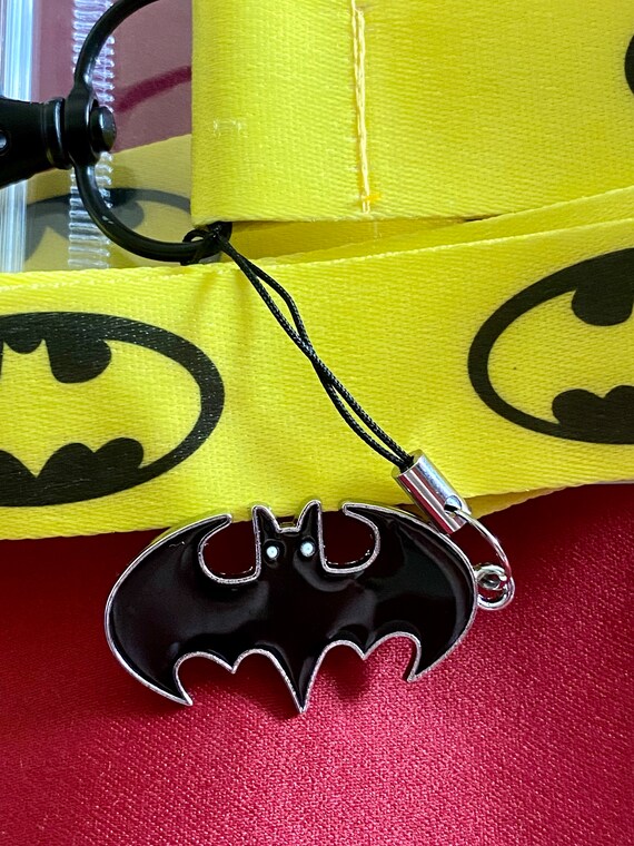 Batman Lanyard Batman Charm & ID Holder Bus Pass/keys/neck - Etsy Finland
