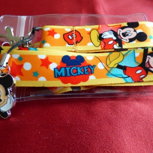 Disney Mickey Mouse lanyard, Mickey charm & ID holder Bus pass/keys/neck strap/gift