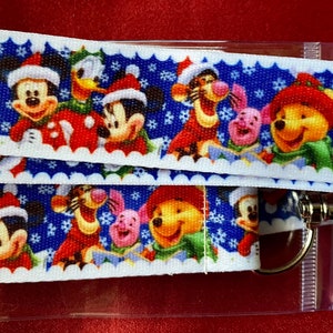 Disney Mickey Christmas lanyard & ID holder Bus pass/keys/neck strap/gift
