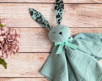 Muslin baby comforter Bunny in Sage green, Personalized baby lovey, New baby gift for boy or girl, Organic cotton, Soft baby first toy