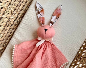 Gepersonaliseerde biologische mousseline Bunny Lovey: babydeken