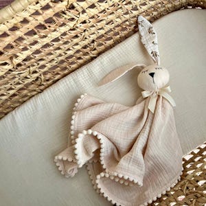 Organic muslin baby comforter, Personalized Bunny Security Blanket, Baby Bunny lovey, first baby toy, Gender neutral Baby shower gift