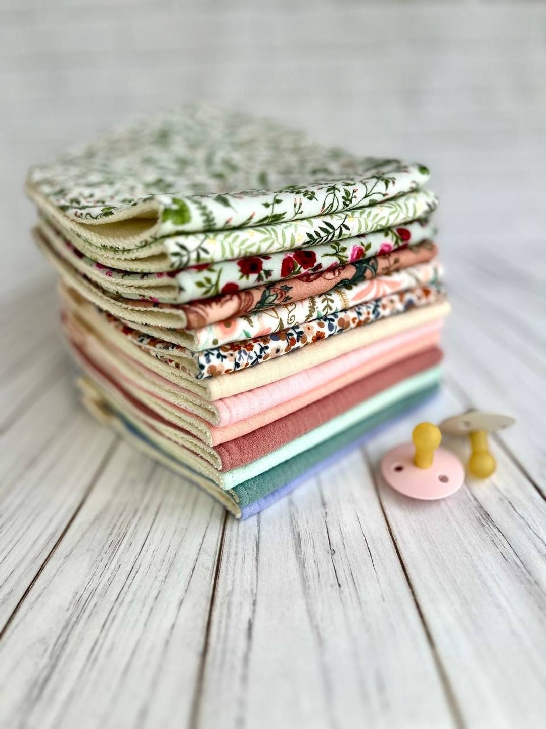 Muslin Burp Cloth 3 Pack GOTS Organic Cotton, Bamboo Toweling, Shoulder