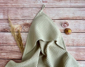 Personalized Organic Cotton Waffle Hooded Baby Towel