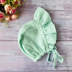 Ruffle baby Brimmed bonnet Mint, Girl Muslin Vintage style bonnet, Baby sunbonnet, Newborn girl hat, Organic cotton baby hat