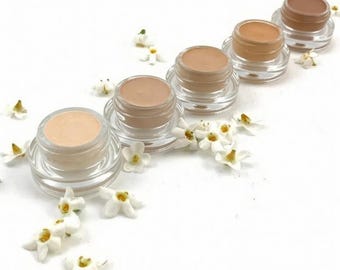 Blütenblatt Concealer, Vegan, Mit Kräutern Infundiert