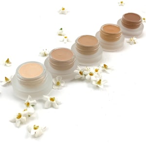 Premium Petal Concealer, Vegan, Herb-Based, Cruelty-Free