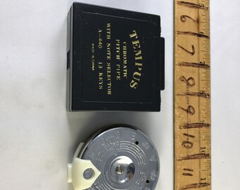 vintage the master key a-440 13 keys + tempus pitch pipe