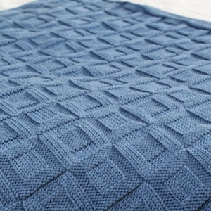 Squarely Reversible Baby Blanket knitting pattern - DK Baby blanket knitting pattern, Beginner knitting pattern