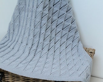 KNITTING PATTERN - Kylie Reversible Baby Blanket in DK Yarn