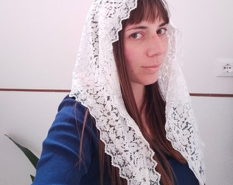 Triangular lace veil to attend Holy Catholic Mass, chapel veil various patterns and colours
