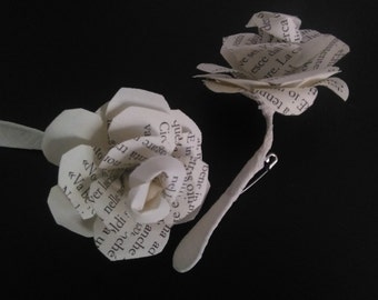 Rosa di carta con spilla per taschino dello sposo e testimoni