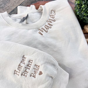 Mama sweatshirt with kids names on sleeve Children's names on Sleeve Personalized w/ child's name on sleeve image 10