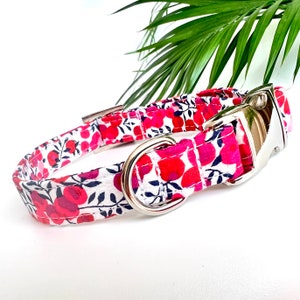 Collare per cani Liberty Berry, Tana Lawn, collare per cani Wiltshire Berry, collare per cani Liberty rosso, collare per cani Liberty lavabile, guinzaglio per cani Liberty