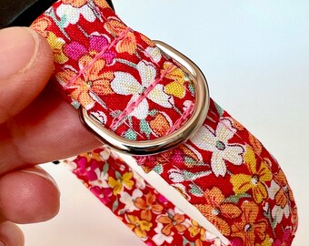 Liberty dog collar red and pink flowers, spring floral Liberty dog collar, handmade dog collar Liberty, vegan dog collar, optional dog lead