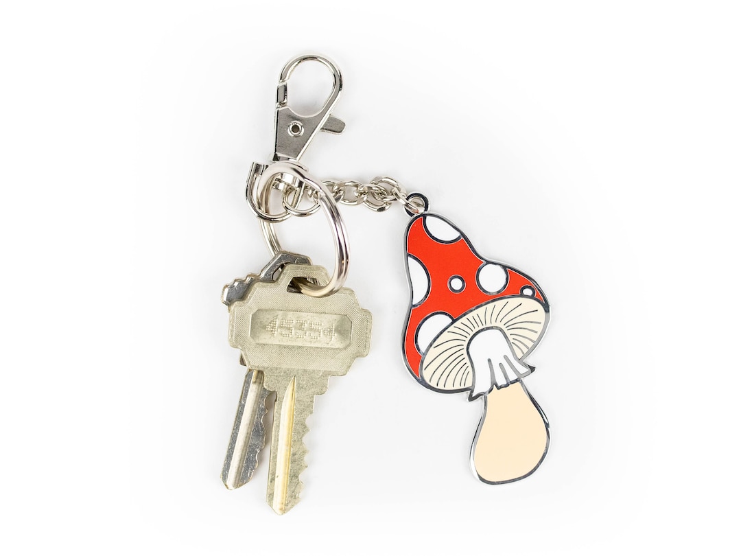 Toadstool Keychain - Fungi Key Chain - Mushroom Key Keeper - Etsy
