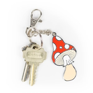 Toadstool Keychain - Fungi Key Chain - Mushroom Key Keeper