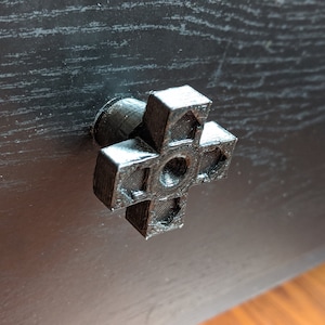 D-Pad Drawer Pull