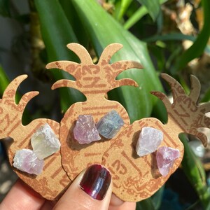 Fluorietoorbellen / Ruw fluoriet / Oorknopjes / Handgemaakt / Art From The Meadow / Enlighten Clothing Co