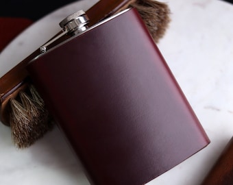 Personalized Groomsmen Burgundy Flask in Horween #8 leather / Gift for him, husband, men, father / small classy leather flask