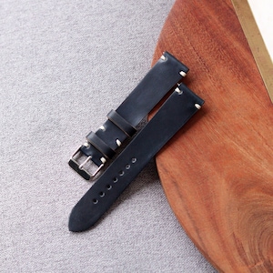 Navy Blue Shell Cordovan One Layer watch strap band in Horween leather / 100% handmade / 24 mm, 22 mm, 20 mm, 18 mm, 16, 14, 12 custom sized