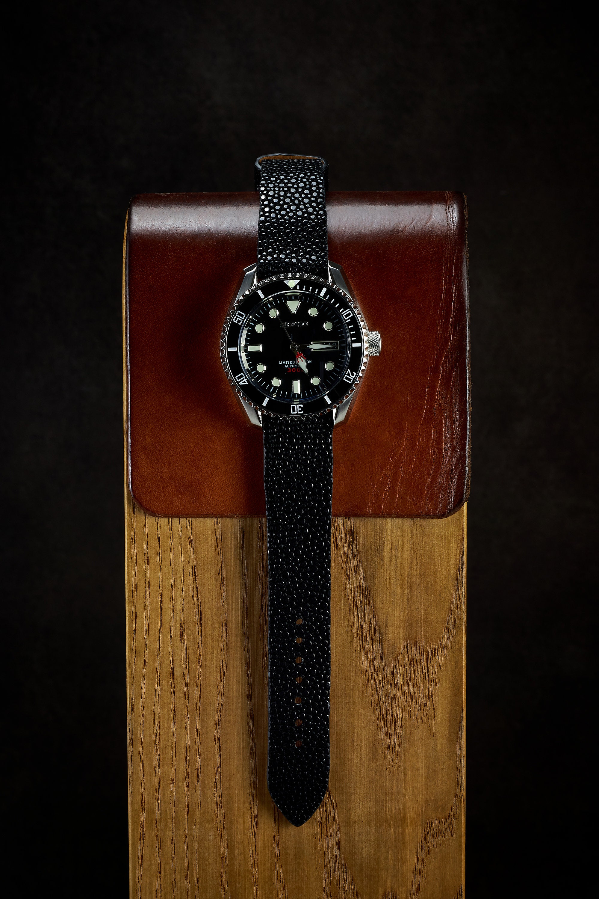 New Zinvo Vivid Black Stingray Strap Watch Genuine Stingray Watch Strap 20mm 22mm Handmade Leather  main image 4