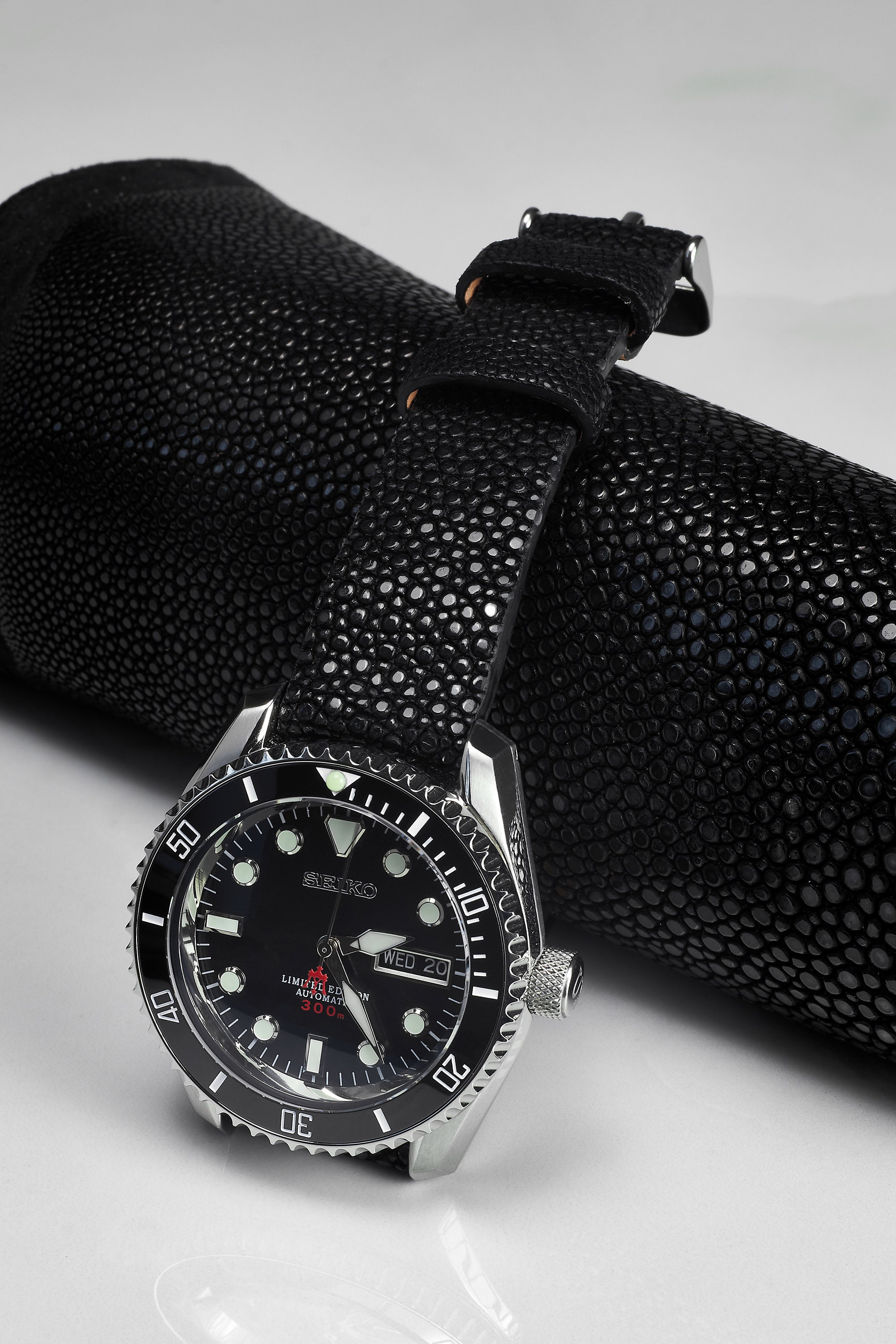 Cinturino Per Orologio Nero E Argento Con Cuciture Color Crema - Foto 3