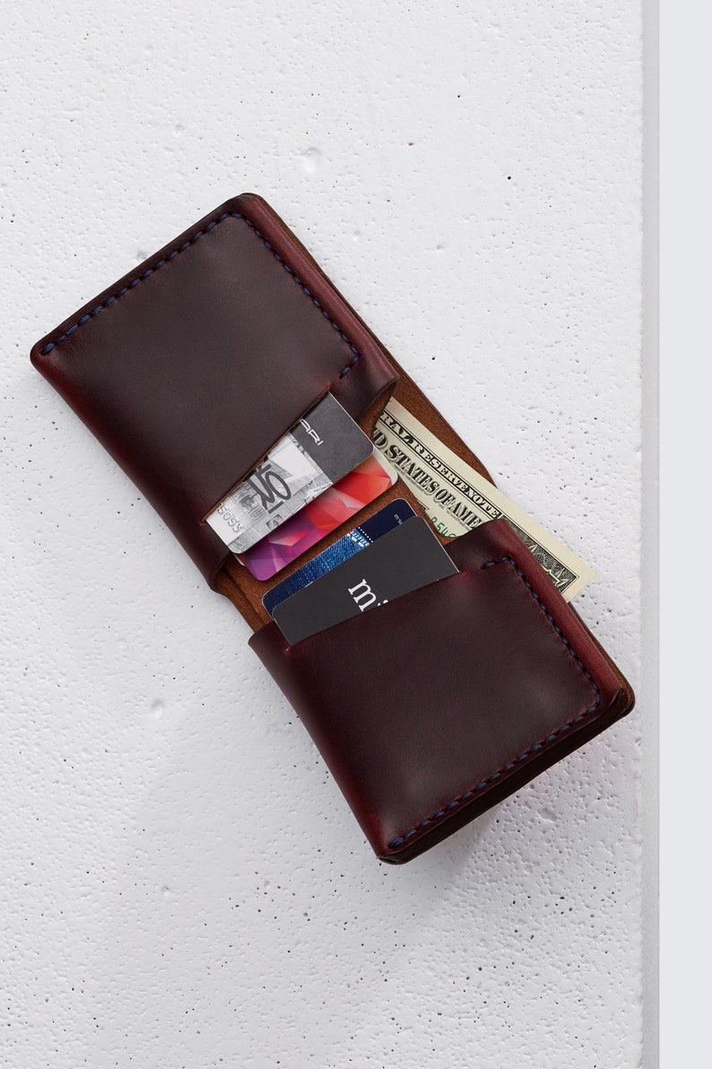 Cartera de piel Horween en Chromexcel burdeos / Billetera plegable para hombre, regalo para él / Cartera minimalista elaborada a partir de una sola pieza de piel Arpa imagen 2