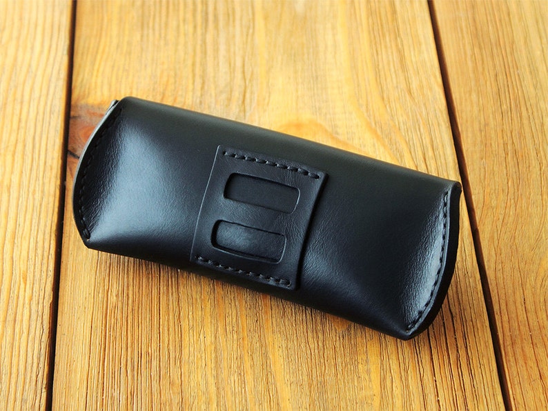 Horween Leather Glasses Case / Eyewear Sleeve / Sunglasses Cover in Chromexcel Black image 5